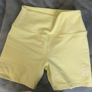 Peloton cadent biker short